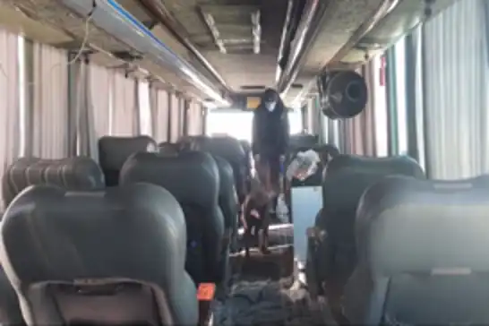 İran plakalı yolcu otobüsündeki yangın tüplerinin içinde uyuşturucu çıktı