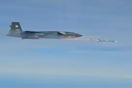 Bayraktar KIZILELMA'dan dünyada bir ilk: Hava-hava füzesiyle hedefini vurdu