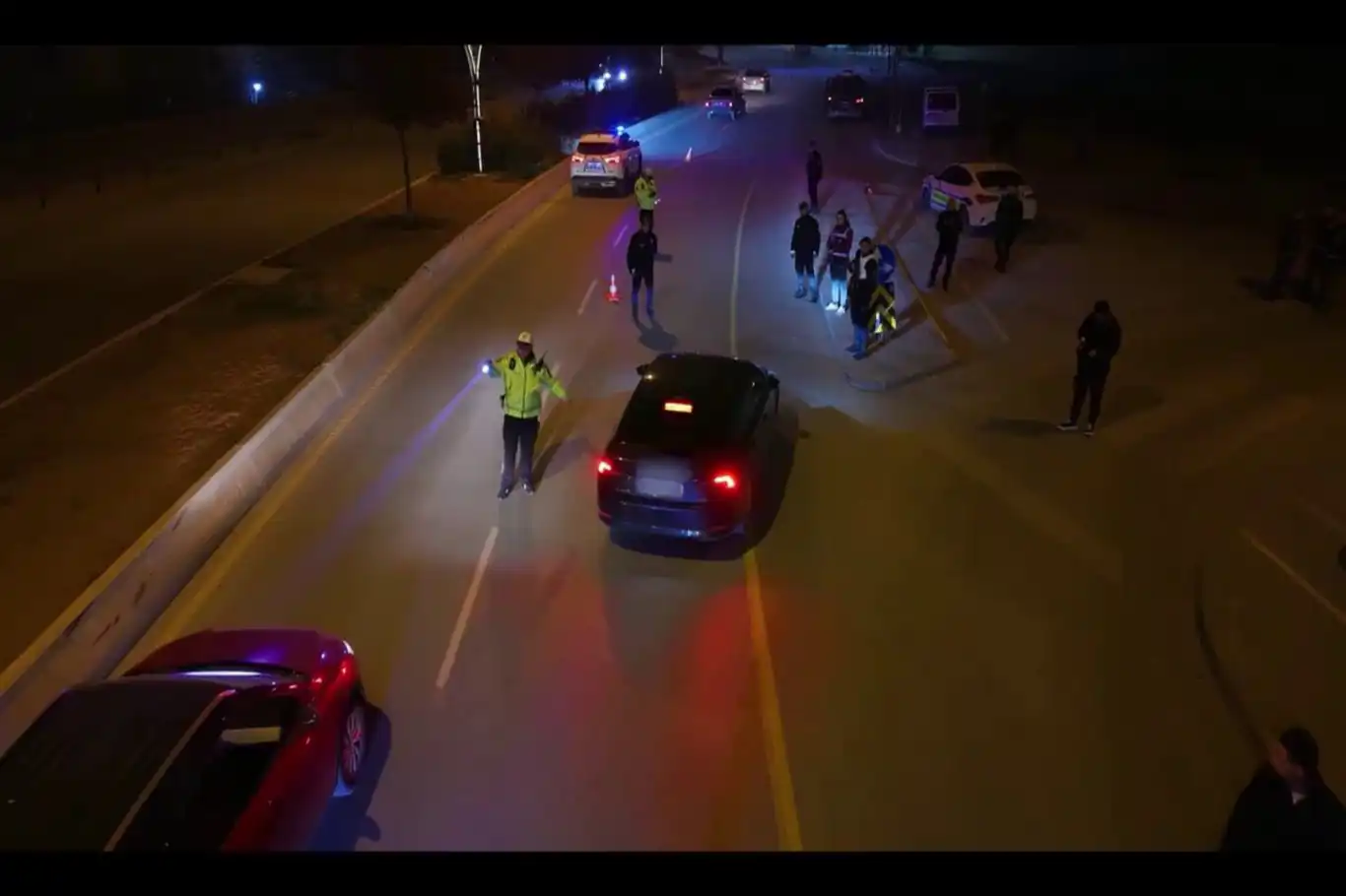 Gaziantep'te huzur 27 uygulaması: 28 aranan şahıs