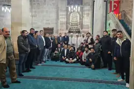 HÜDA PAR Mersin Milletvekili Dinç, Tarsus'ta sabah namazı buluşmasına katıldı