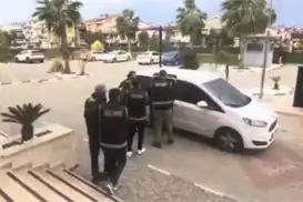 Kendilerini kamu görevlisi olarak tanıtan dolandırıcılar yakalandı