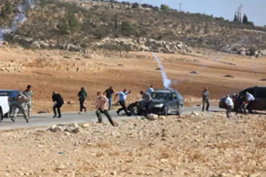 Batı Şeria'da geniş çaplı baskınlar ve çatışmalar