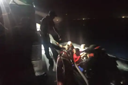 Aydın açıklarında 23 düzensiz göçmen yakalandı