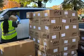 موظفون في طوابير الغذاء ورحلات جوية متعثرة..الولايات المتحدة تسجّل أطول إغلاق حكومي في تاريخها