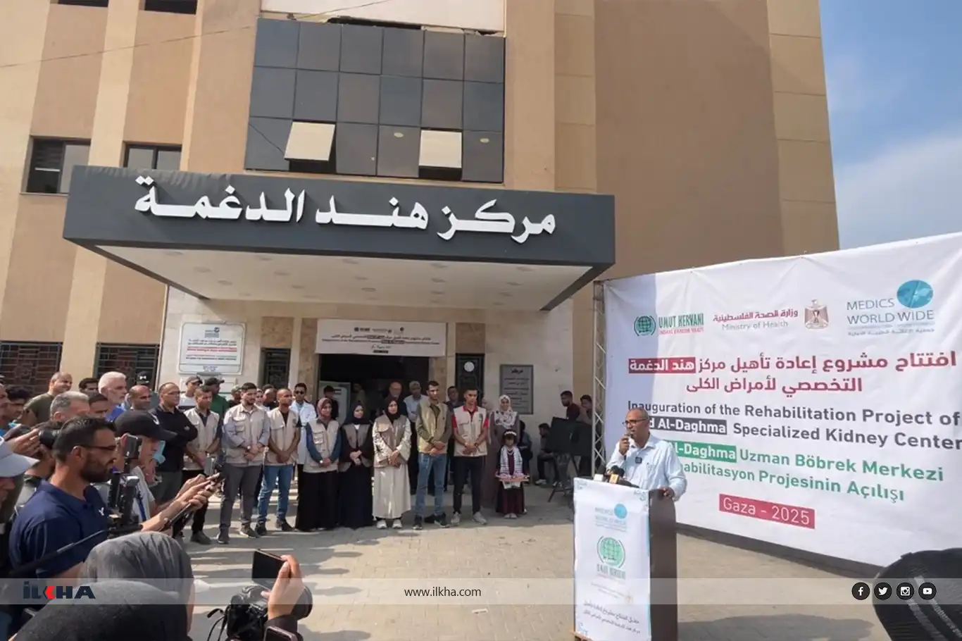 قافلة الأمل تقدم دعمًا صحيًا مهمًا لقطاع غزة