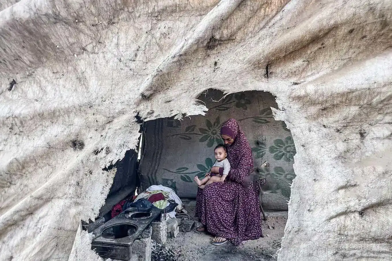 الشتاء يقترب والكارثة تتفاقم: 1.5 مليون شخص في غزة بلا مأوى