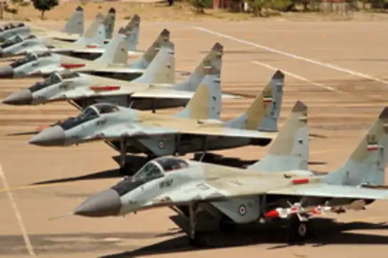 Jinsiy fotosuratlardagi etuk rus ayollari