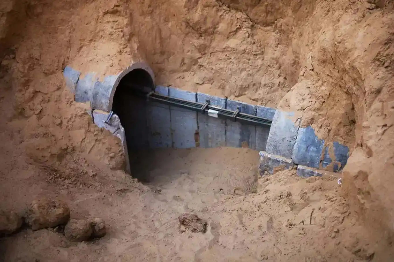 رژێمی سەهیۆنی: تونێلەکانی غەززە تا کۆتا تونێل دەڕوخێنین