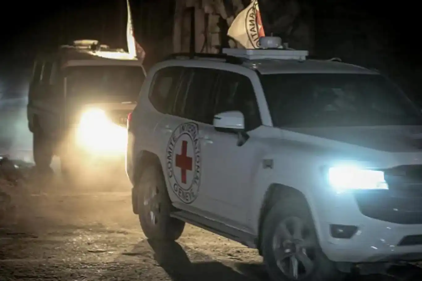 حەماس تەرمی ئەسیرێکی سەهیۆنی ڕادەستی خاچی سوور کرد