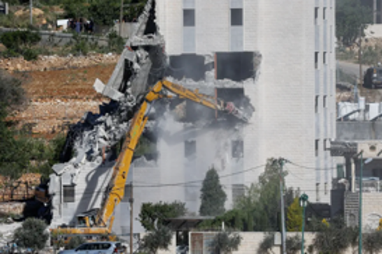 İşgalciler, Cenin'de Filistinlilere ait 700 evi yıktı