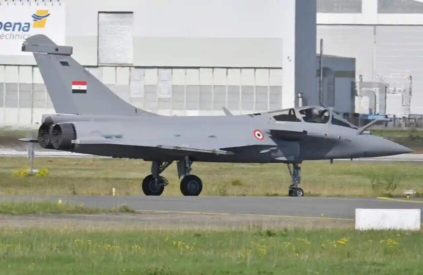 مصر تبدأ تصنيع مكونات مقاتلات "رافال" الفرنسية داخل البلاد للمرة الأولى