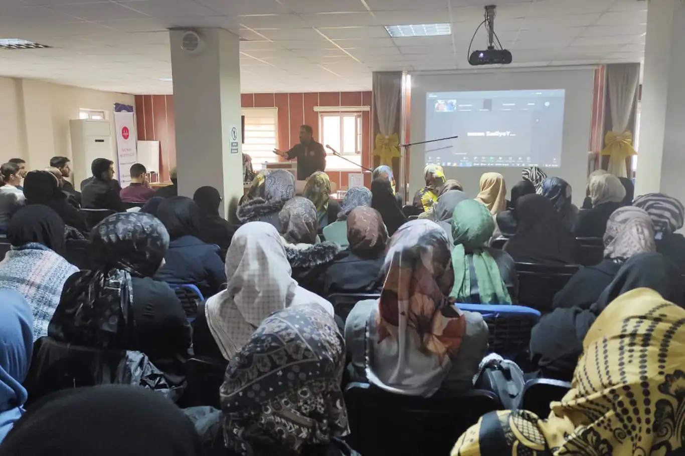 Kur'an kursu öğretmenlerine ilk yardım farkındalık eğitimi