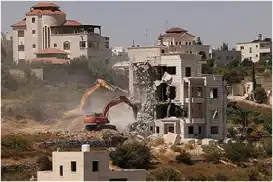 حماس تحذّر من تصعيد سياسة النهب الاستيطاني للأراضي الفلسطينية بالضفة