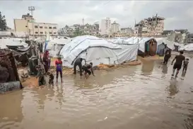 کارەساتی مرۆیی لە غەززە بە هاتنی شەپۆلێکی نوێی بارانبارین توندتر بوو