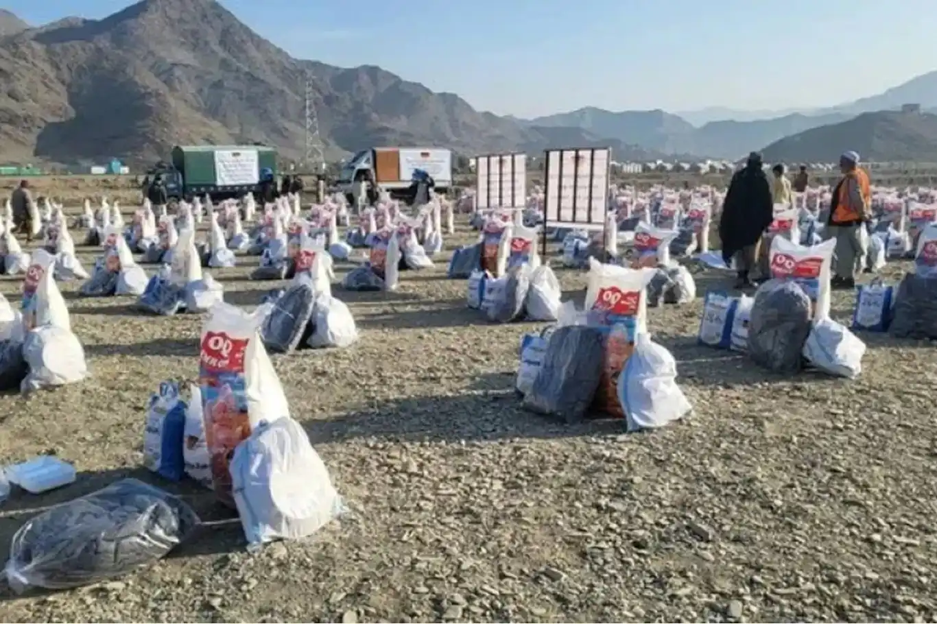 أفغانستان توقّع اتفاقيات لتقديم المساعدات للاجئين والنازحين