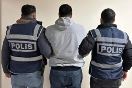 Gaziantep'te aranan 2 şüpheli yakalandı