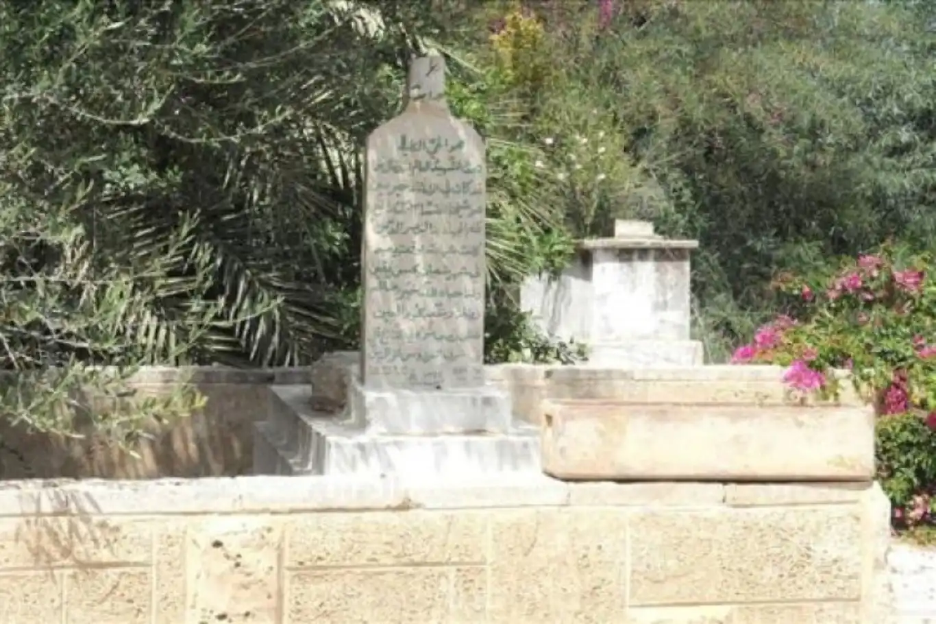 وزير الأمن القومي بن غفير الدموي يهدد مجدداً بهدم قبر عز الدين القسام