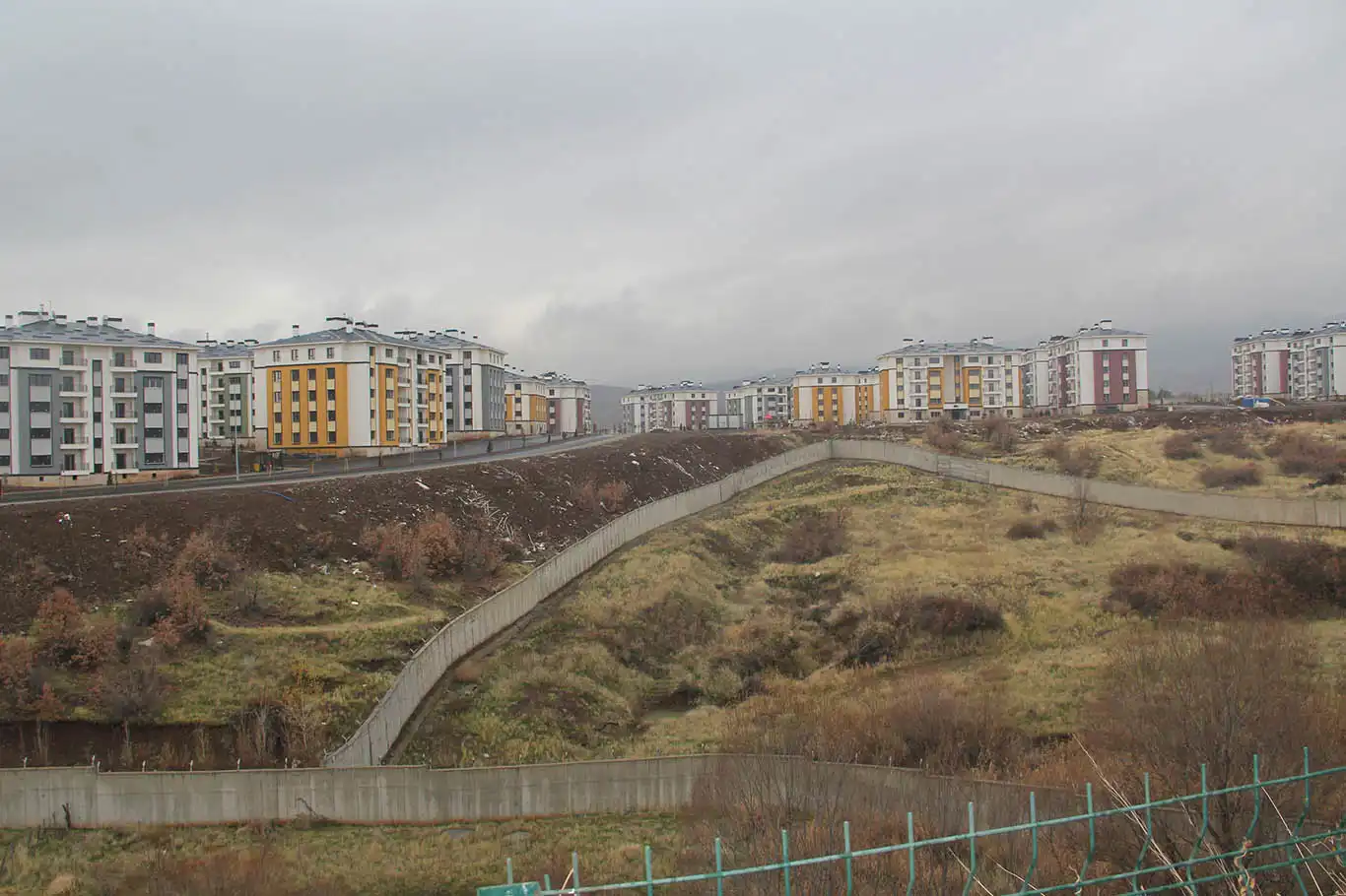 Bingöl'de dere ıslah projesi için mahalle muhtarından yetkililere çağrı