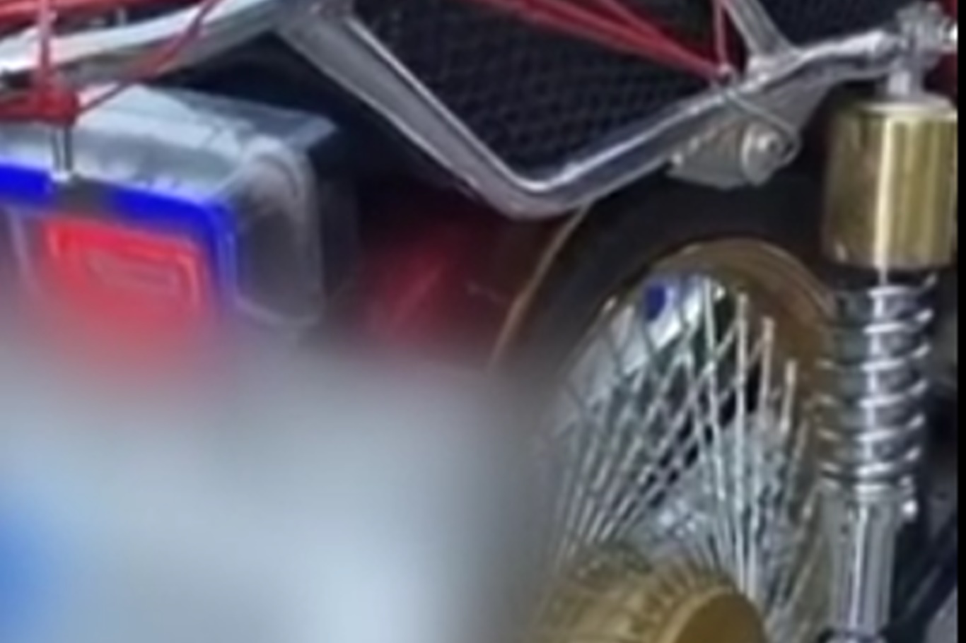 Batman'da abart egzoz denetiminde 5 araç sürücüsüne ceza kesildi