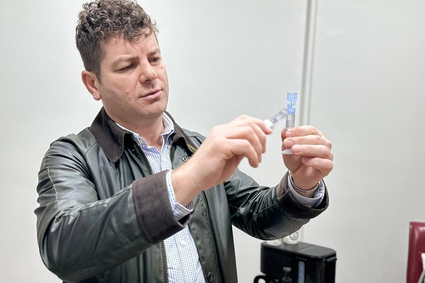  Siirt’te ilk kez iki çocuğa insülin pompası takıldı