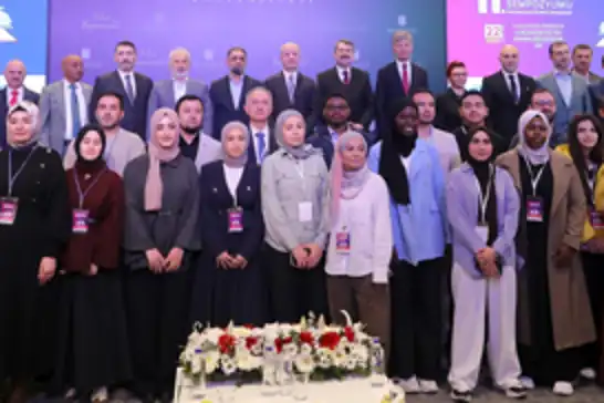 Yükseköğretim için geldiler, ülkeler arası köprüler kuruyorlar