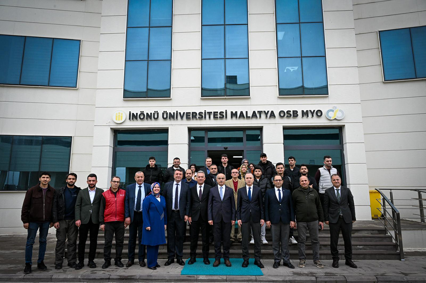 Büyükşehir Belediye Başkanı Er, üniversite öğrencileri ile bir araya geldi