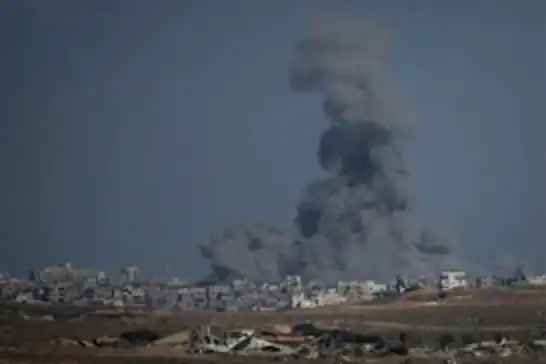 الاحتلال الصهيوني يشن سلسة من الغارات الجوية وعمليات النسف شرقي قطاع غزة