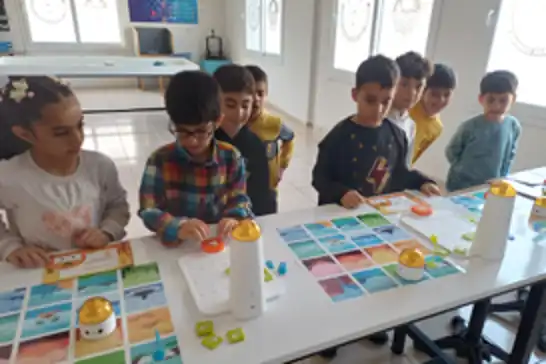 Yaparak Yaşayarak Öğrenme Merkezi çocukları geleceğe hazırlıyor