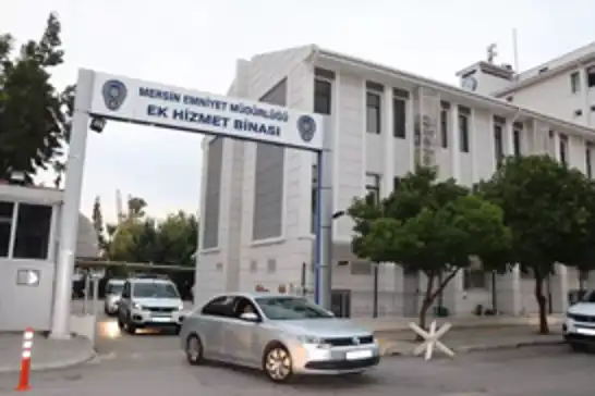 Kendilerini polis ve savcı olarak tanıtarak dolandırıcılık yapanlara operasyon: 28 tutuklama