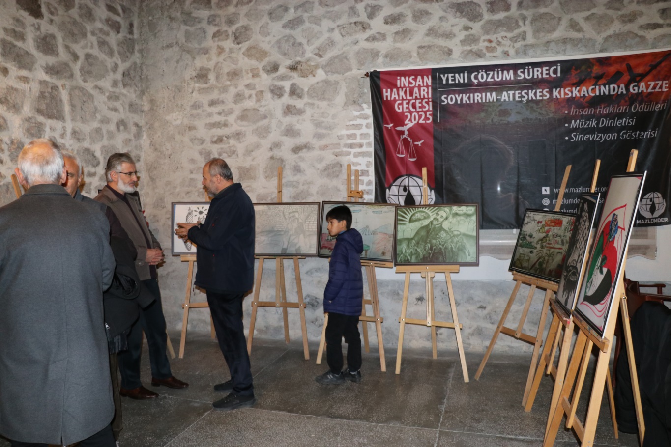 İLKHA'ya "İnsan Hakları Basın Ödülü" verildi