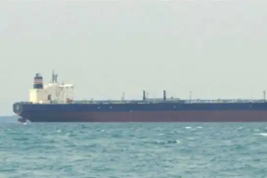 نيجيريا تنفي صلتها بناقلة نفط احتجزتها القوات الأميركية