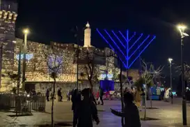 Kudüs'te tehditkâr provokasyon: Burak Duvarı'na baskın ve tehvid sloganları