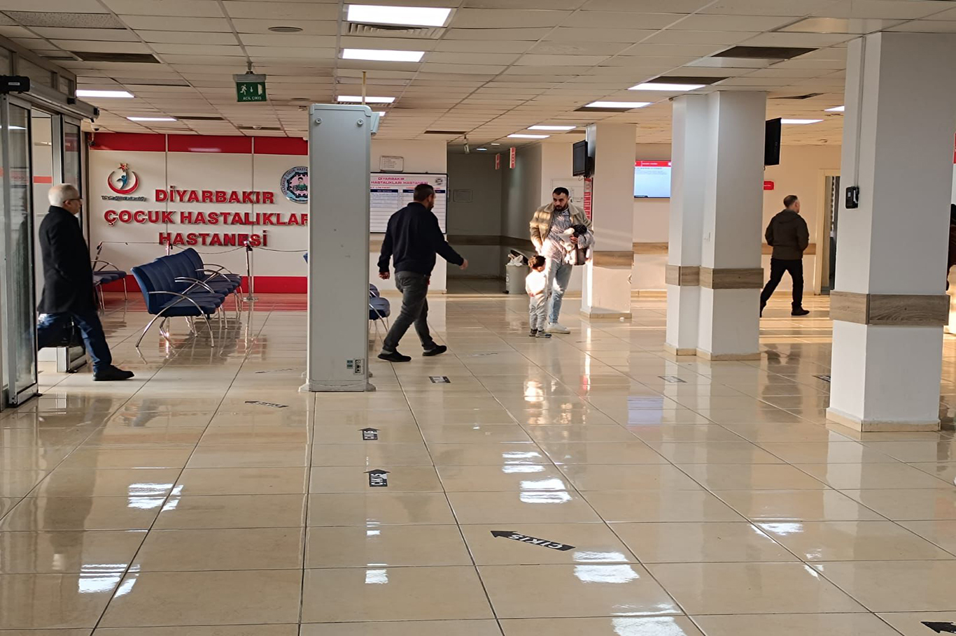 Diyarbakır Çocuk Hastalıkları Hastanesi’nde akşam polikliniklerinin kapasitesi artırıldı