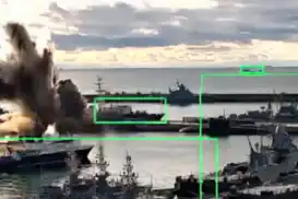 Ukrayna Rus denizaltısını ilk kez su altı dronlarıyla vurdu