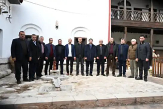 Battalgazi Belediye Başkanı Bayram Taşkın, mahalle muhtarlarıyla bir araya geldi