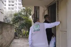 Umut Kervanı Tarsus'ta ihtiyaç sahibi ailelere yardım ulaştırdı