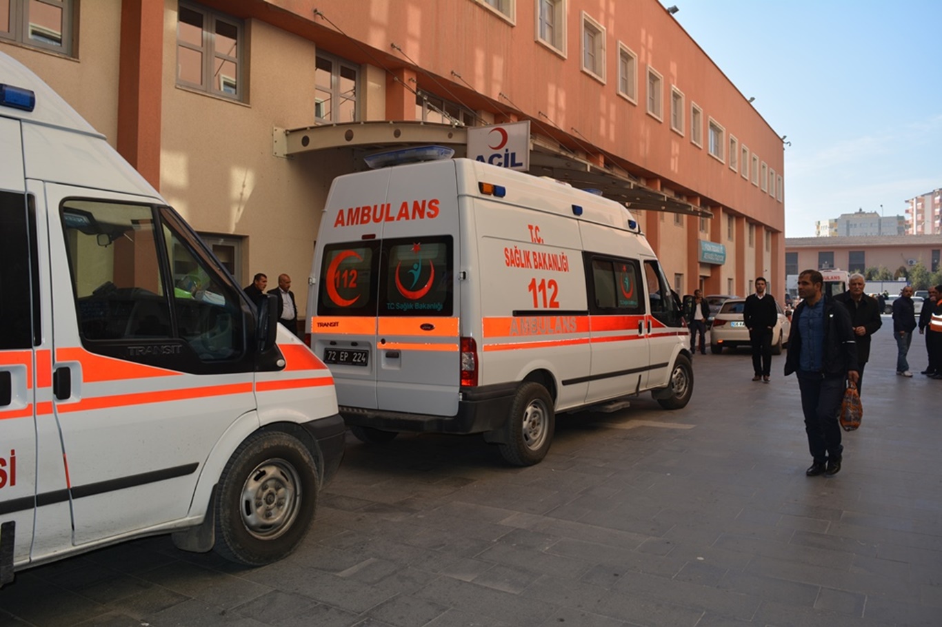 Batman'da park halindeki otomobilde sürücü ölü bulundu