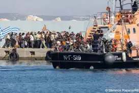 Gavdos Adası açıklarında 545 düzensiz göçmen kurtarıldı