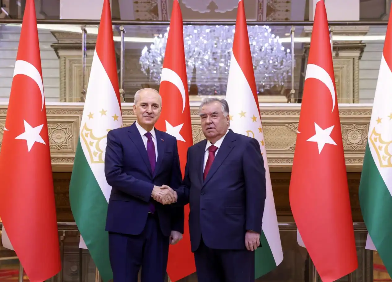 Tacikistan Cumhurbaşkanı Rahman, TBMM Başkanı Kurtulmuş'u kabul etti