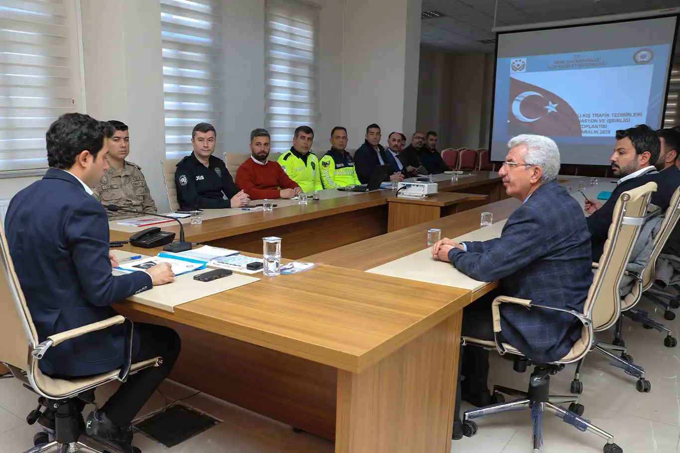 Bingöl'de “Kış Tedbirleri Koordinasyon ve İş birliği Toplantısı” düzenlendi