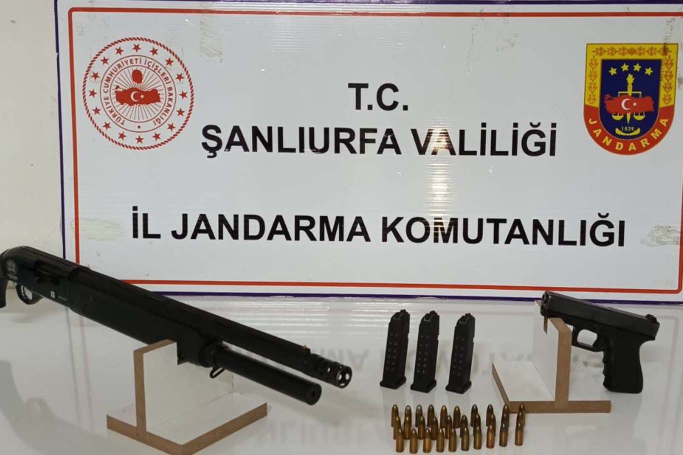 Şanlıurfa’da silah ve uyuşturucuya darbe: 20 şüpheli hakkında işlem
