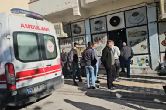 Mardin’de kıraathanenin tavanı çöktü: 2 yaralı