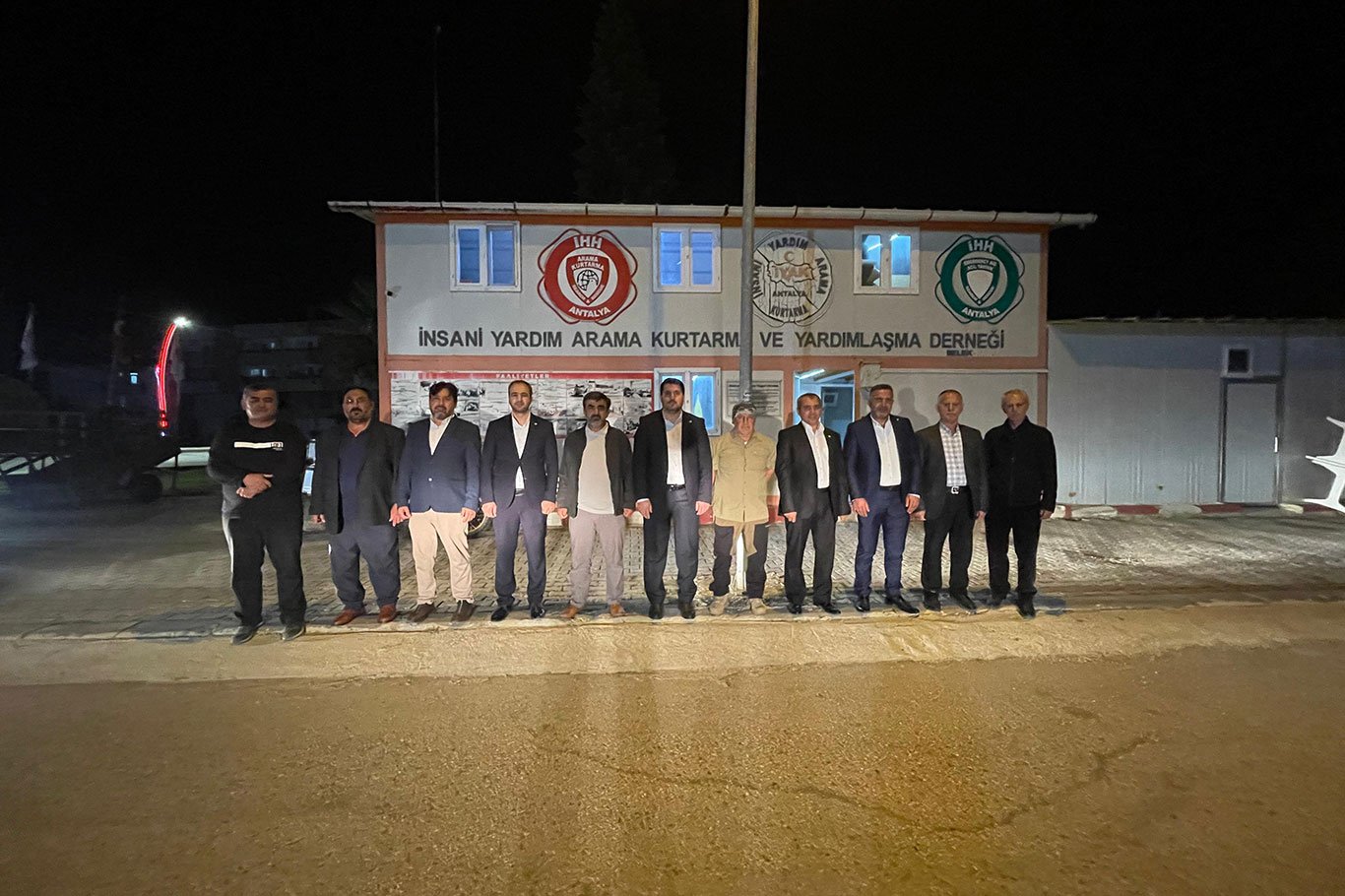 HÜDA PAR Antalya İl Teşkilatı Serik'te sorunları yerinde inceledi