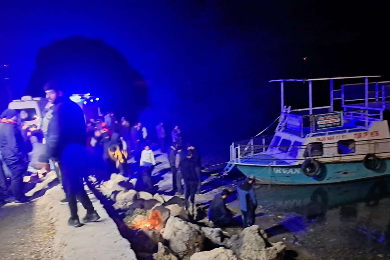 Adıyaman'da baraj gölünde tekne alabora oldu: 1 kişi kayıp