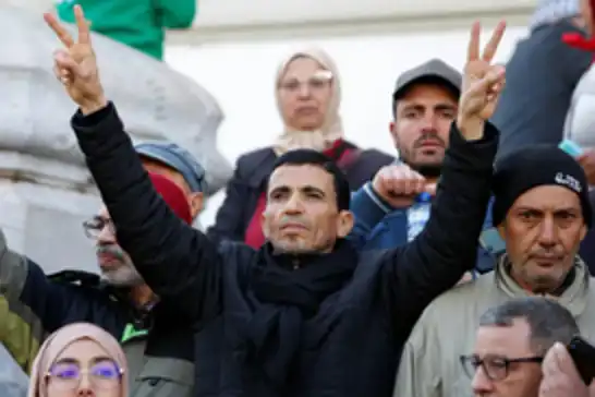 Tunus'ta toplu açlık grevi: "Zindanlar direniş alanına dönüştü"