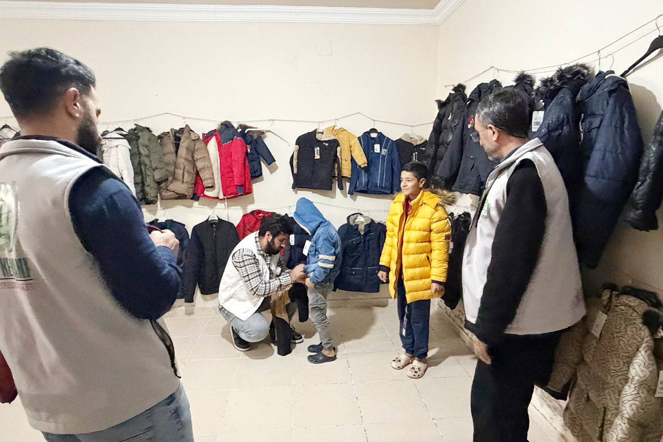 Hope Caravan Foundation delivers winter aid to families in need in Şanlıurfa