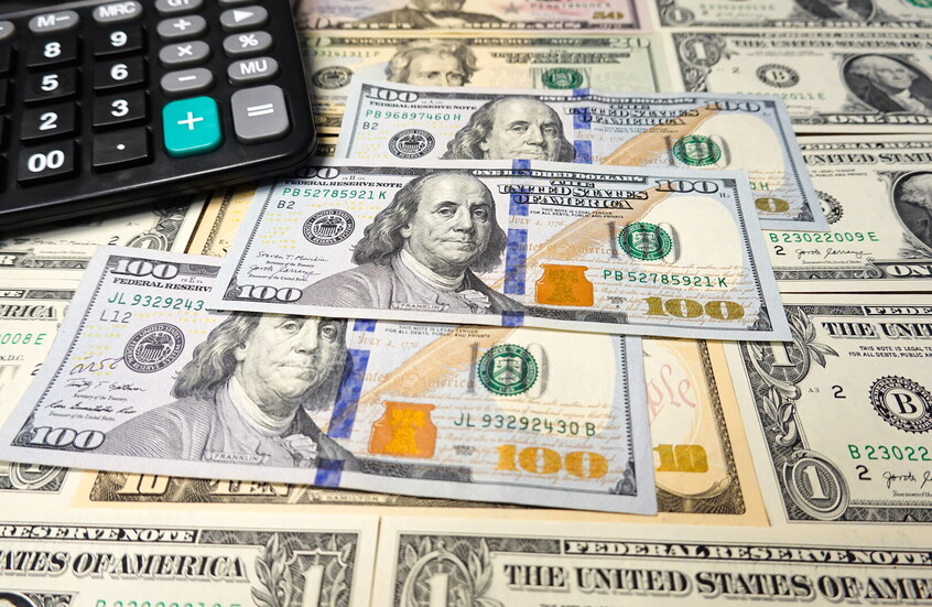 235 مليار دولار حصيلة الرسوم الجمركية الأمريكية منذ مطلع العام