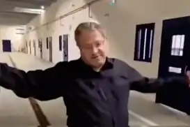 پێشنیاری سەیروسەمەرەی بن گڤیر: دروستکردنی زیندان بۆ فەلەستینییەکان بە لێواری تیمساحەکان