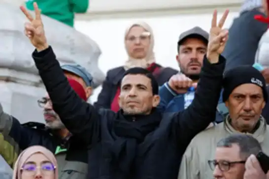 اعتصاب غذای گسترده در تونس: «زندان‌ها به عرصه‌های مقاومت تبدیل شده‌اند»