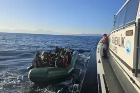 İzmir açıklarında düzensiz göçmen hareketliliği